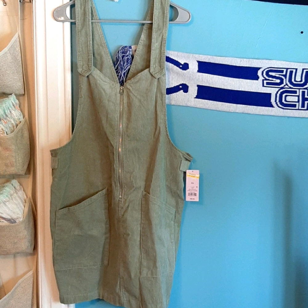 Green overall dress